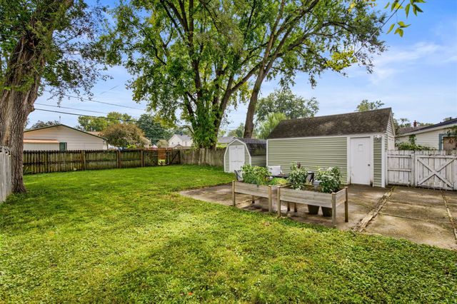 3221 Amherst Street, Des Moines, IA 50313