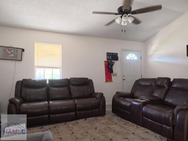 1031 Barley Drive, Hinesville, GA 31313