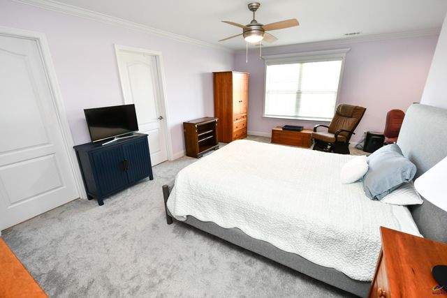 423 Lamplight Drive, Byron, GA 31008