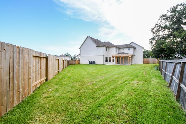 11503 Silverman Trails Lane, Houston, TX 77071
