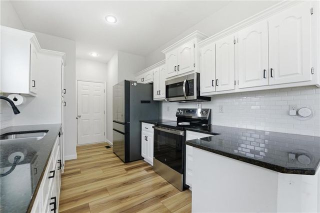 833 N Sumac Street, Gardner, KS 66030