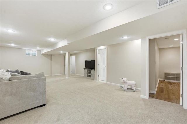 833 N Sumac Street, Gardner, KS 66030