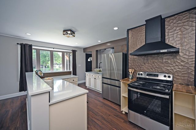 1602 Rose Place, Cincinnati, OH 45237