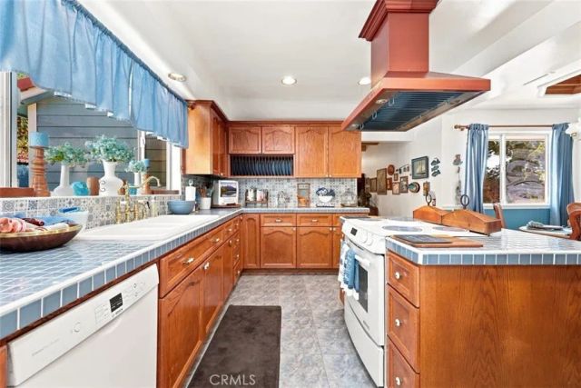 21264 E Terry, Covina, CA 91724