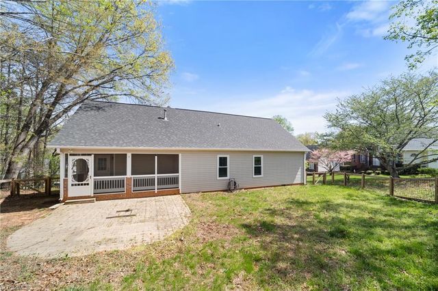 1010 Norwood Lane, Lewisville, NC 27023