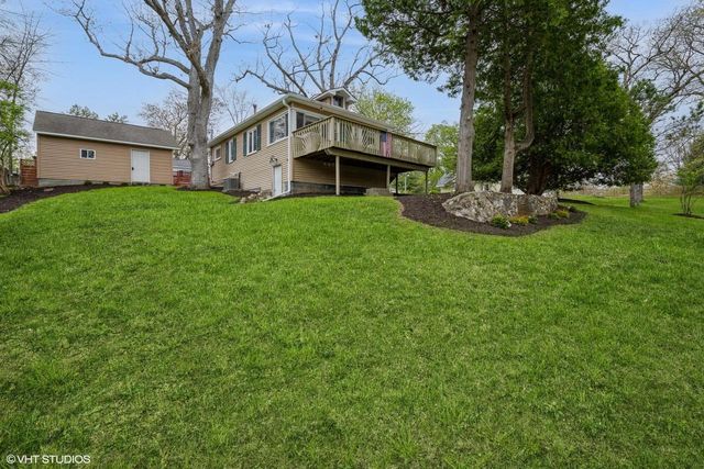 44 Oakwood STREET, Williams Bay, WI 53191