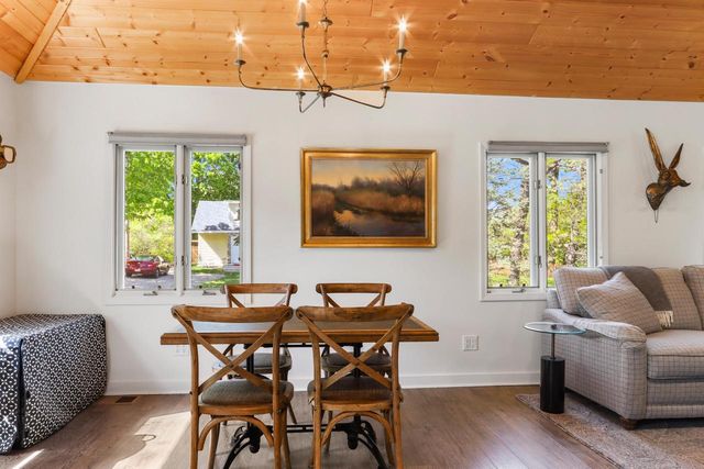 44 Oakwood STREET, Williams Bay, WI 53191