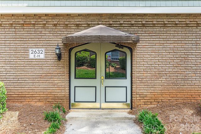 2632 Park Road H, Charlotte, NC 28209