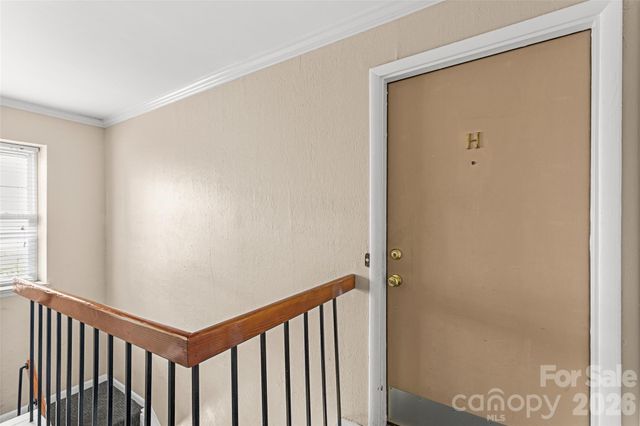2632 Park Road H, Charlotte, NC 28209