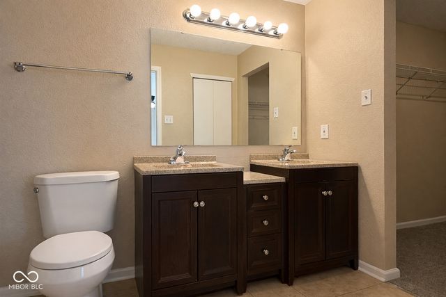 12877 Courage Crossing, Fishers, IN 46037