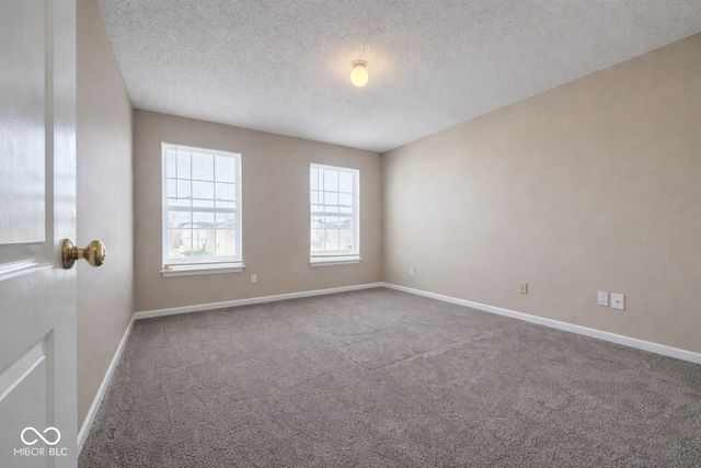 12877 Courage Crossing, Fishers, IN 46037