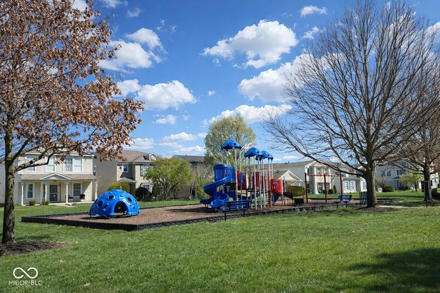 12877 Courage Crossing, Fishers, IN 46037