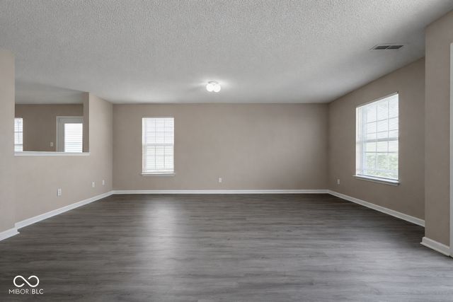 12877 Courage Crossing, Fishers, IN 46037