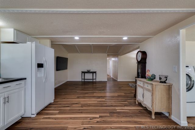 9209 Sleepy Hollow Drive, Tecumseh, OK 74857