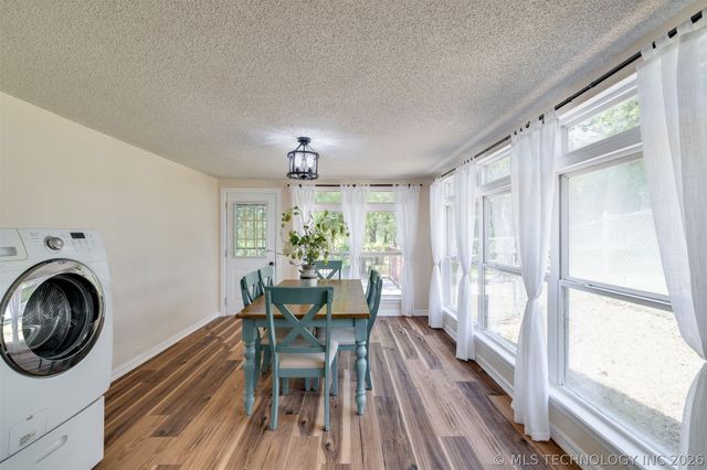 9209 Sleepy Hollow Drive, Tecumseh, OK 74857