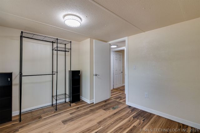 9209 Sleepy Hollow Drive, Tecumseh, OK 74857