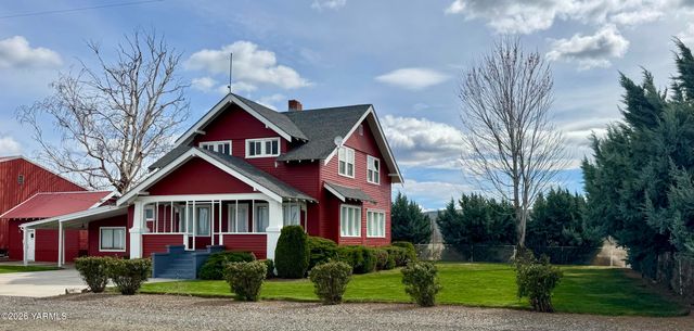 7801 Campbell Rd 1, Toppenish, WA 98948