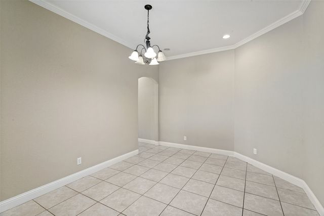 309 Hudson Lane, Burleson, TX 76028