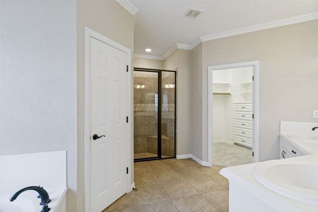 309 Hudson Lane, Burleson, TX 76028