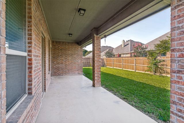 309 Hudson Lane, Burleson, TX 76028