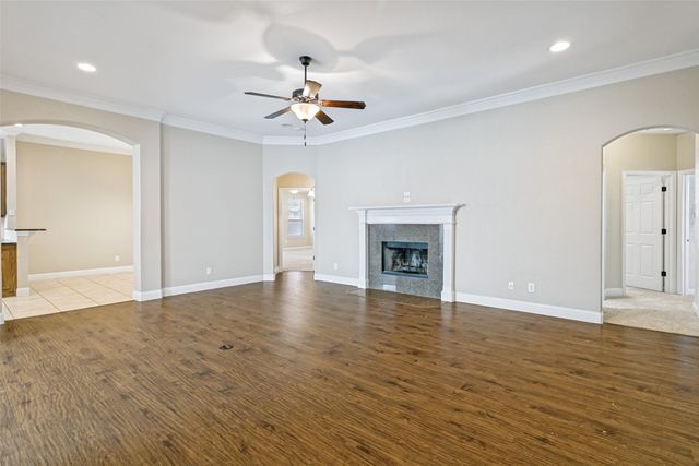 309 Hudson Lane, Burleson, TX 76028