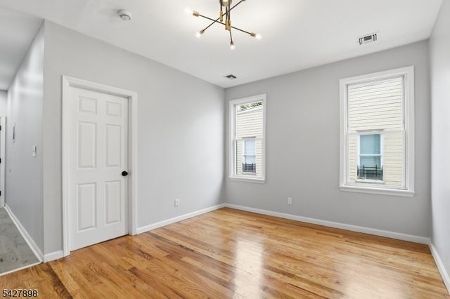 37 Tichenor Ter, Irvington Twp., NJ 07111