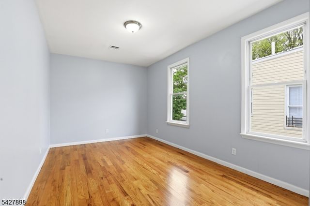 37 Tichenor Ter, Irvington Twp., NJ 07111
