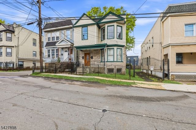 37 Tichenor Ter, Irvington Twp., NJ 07111