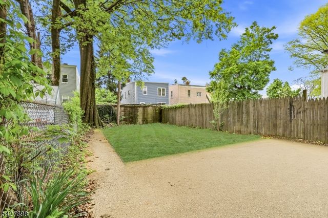 37 Tichenor Ter, Irvington Twp., NJ 07111