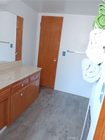 25965 New Chicago, Hemet, CA 92544