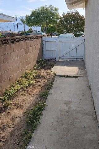 25965 New Chicago, Hemet, CA 92544