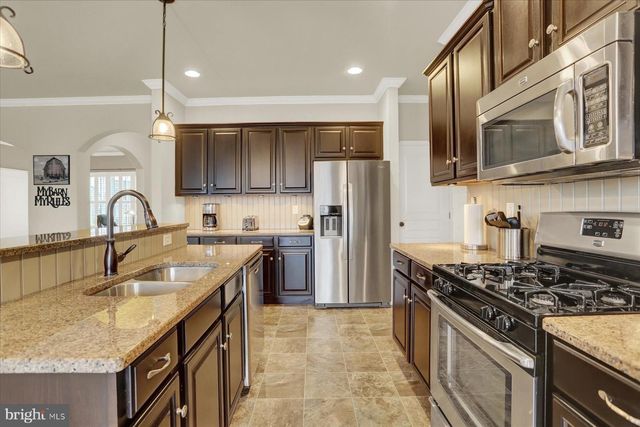 1821 SPARTAN DRIVE, Mechanicsburg, PA 17055