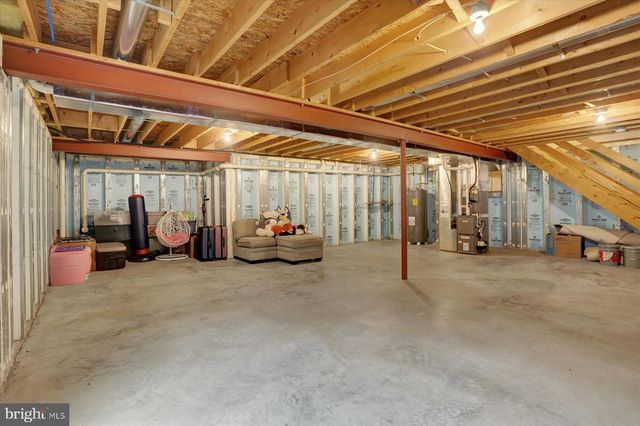 1821 SPARTAN DRIVE, Mechanicsburg, PA 17055