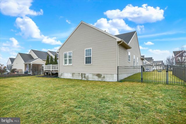 1821 SPARTAN DRIVE, Mechanicsburg, PA 17055
