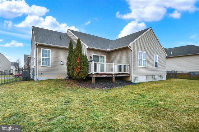 1821 SPARTAN DRIVE, Mechanicsburg, PA 17055