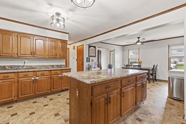 31425 York Street, Fraser, MI 48026