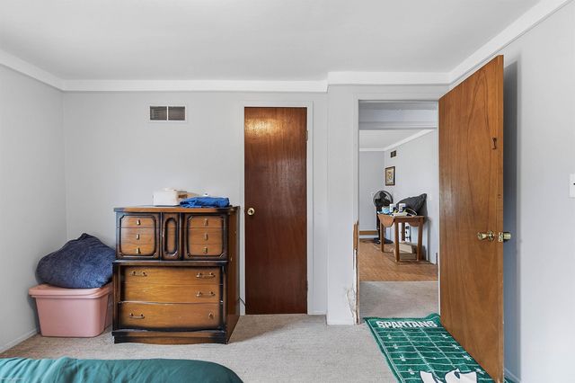 31425 York Street, Fraser, MI 48026