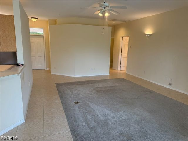 7899 Sandel Wood CIR W, Fort Myers, FL 33908