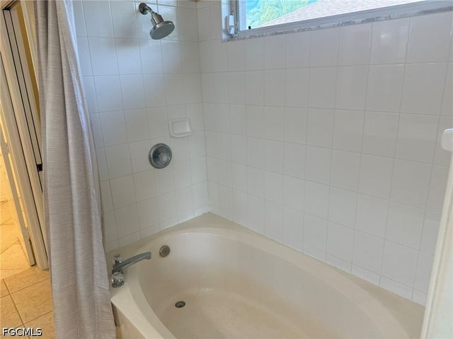 7899 Sandel Wood CIR W, Fort Myers, FL 33908