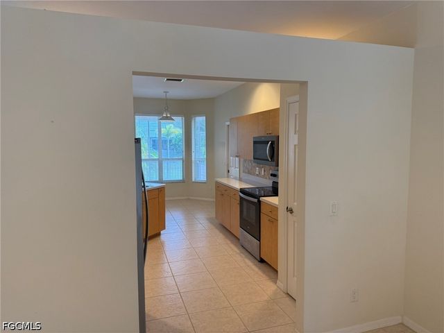 7899 Sandel Wood CIR W, Fort Myers, FL 33908