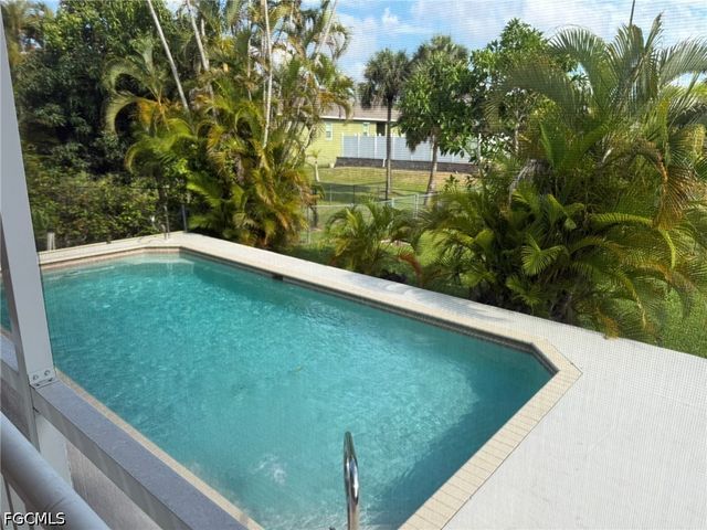 7899 Sandel Wood CIR W, Fort Myers, FL 33908