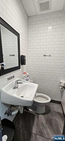 1357 16th Street, Fort Lee, NJ 07024