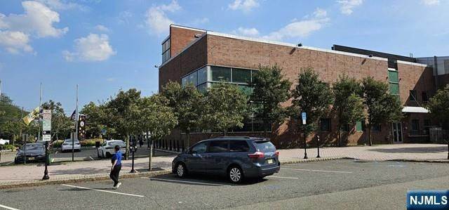 1357 16th Street, Fort Lee, NJ 07024