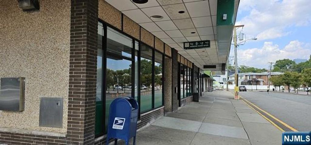 1357 16th Street, Fort Lee, NJ 07024