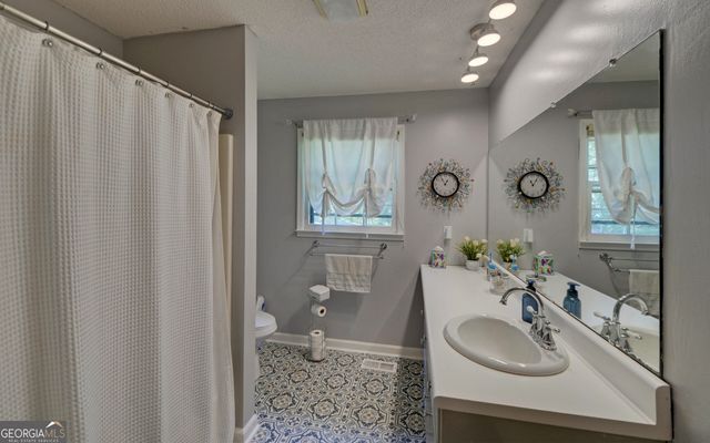 4749 Cool Springs Road, Gainesville, GA 30506