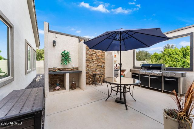 20168 E CHERRYWOOD Court, Queen Creek, AZ 85142