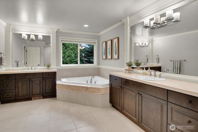 14419 131st Place NE, Kirkland, WA 98034