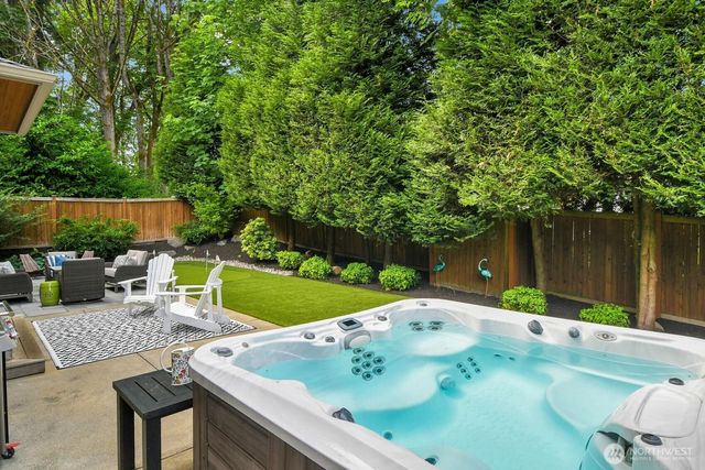 14419 131st Place NE, Kirkland, WA 98034