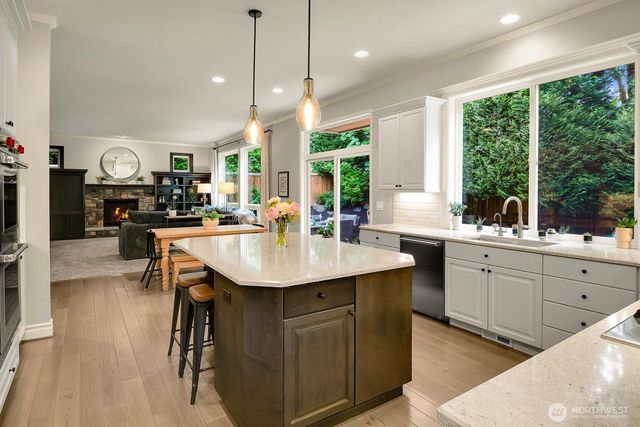 14419 131st Place NE, Kirkland, WA 98034