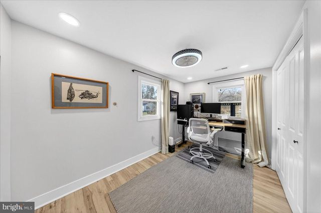 2505 W DENNEYS RD, Dover, DE 19904